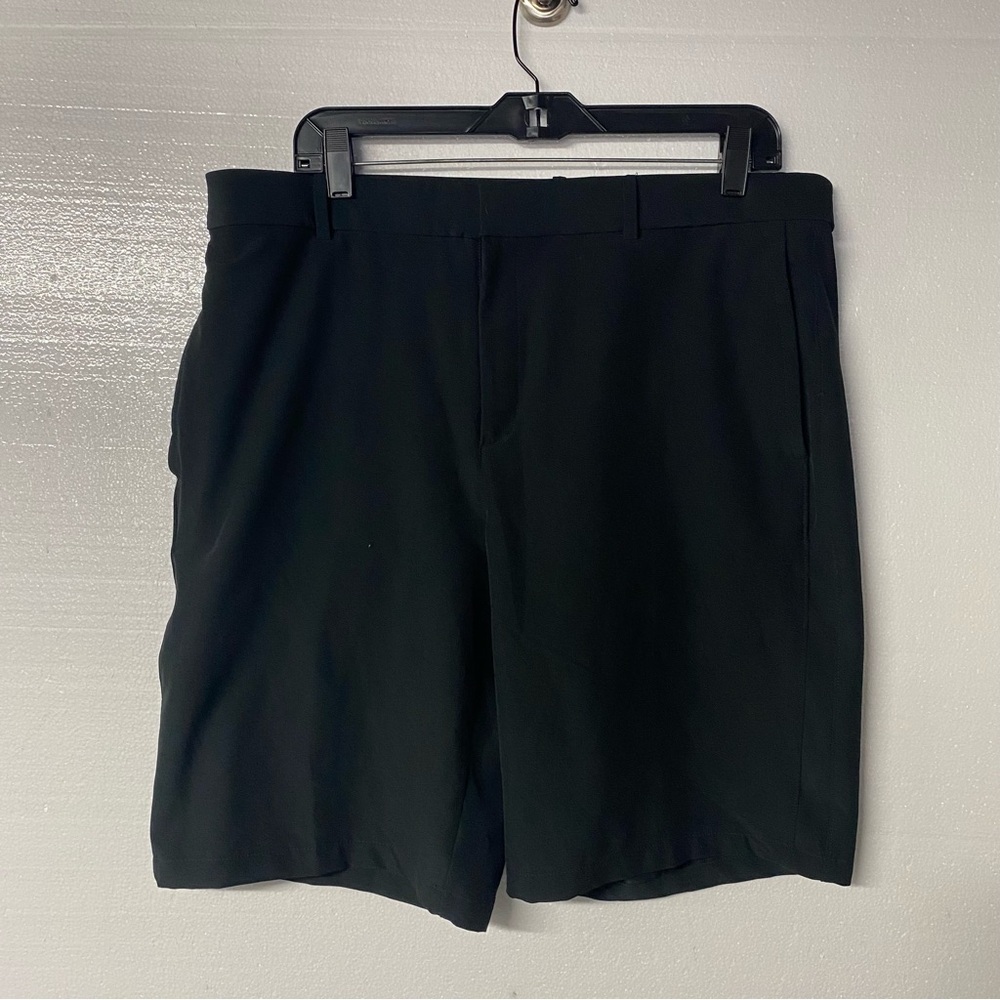 Nike Performance Dri Fit Shorts Size Men 38W Black Stretch Waistband Golf Sports